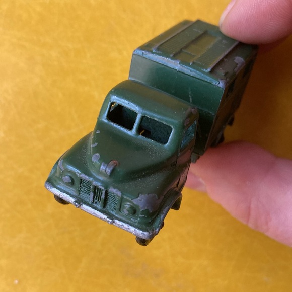 Set of two vintage die cast military army trucks vehicles made in Great Britain - Picture 15 of 16